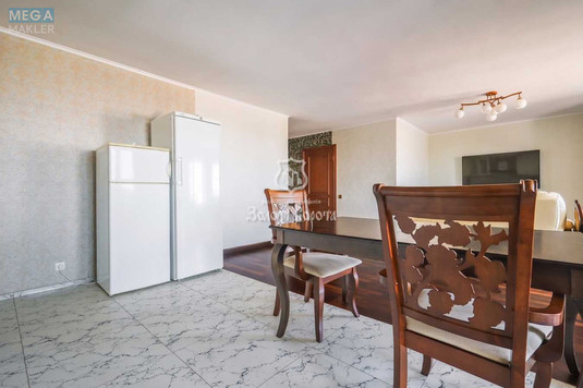 Продаж 2 кімнатної квартири (73,4/34,3/20), 6 пов. 10 пов. будинку, <a class="location-link" href="/petrovskoe-selo-kv-kievo-svyatoshinskij-rajon/" title="Недвижимость Петрівське">Петрівське</a>, Теплична вул., 38 (изображение 9)