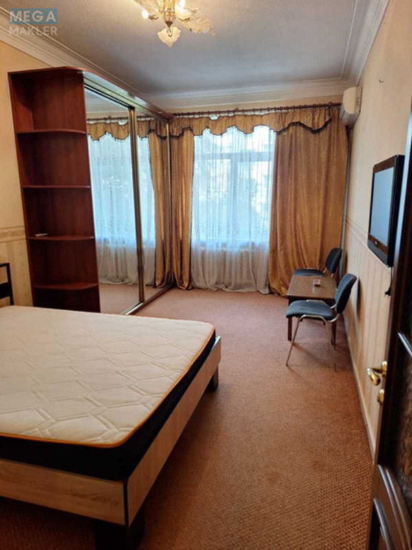 Оренда 2 кімнатної квартири, <a class="location-link" href="/kiev/" title="Недвижимость Київ">Київ</a>, <a class="location-link" href="/kiev/svyatoshinskij/" title="Недвижимость Святошинский район">Святошинский р-н</a>, Саксаганського вул., 85 (изображение 6)