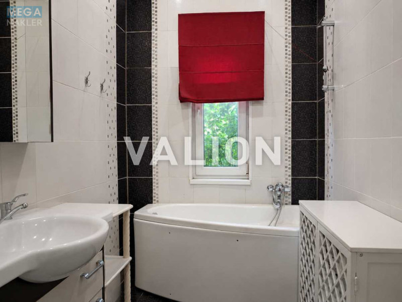 Продаж дома, 1&nbsp; поверх, 150&nbsp;кв.м, 3&nbsp;кімнати, ділянка 10&nbsp;соток, <a class="location-link" href="/novye-bezradichi/" title="Недвижимость Нові Безрадичі">Нові Безрадичі</a>, км Дрімленд, 41 (изображение 16)