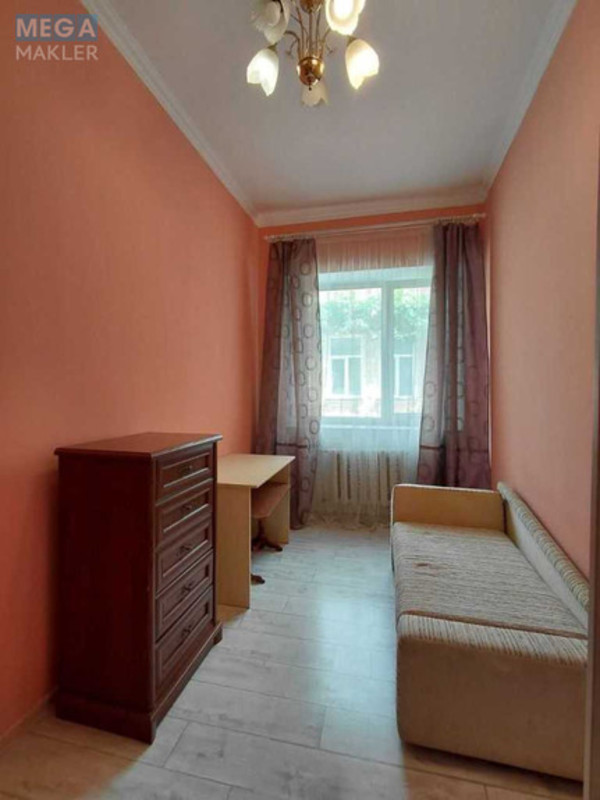 Продаж 2 кімнатної квартири (39/23/7), 1 пов. 2 пов. будинку, <a class="location-link" href="/lutsk/" title="Недвижимость Луцьк">Луцьк</a>, Кривий Вал, 10 (изображение 3)