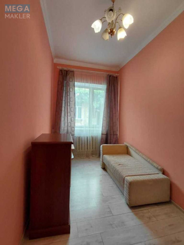 Продаж 2 кімнатної квартири (39/23/7), 1 пов. 2 пов. будинку, <a class="location-link" href="/lutsk/" title="Недвижимость Луцьк">Луцьк</a>, Кривий Вал, 10 (изображение 5)