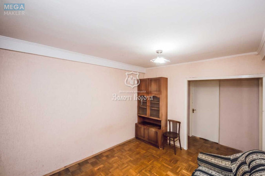 Продаж 2 кімнатної квартири (51,5/26,5/6,5), 1 пов. 5 пов. будинку, <a class="location-link" href="/kiev/" title="Недвижимость Київ">Київ</a>, <a class="location-link" href="/kiev/dneprovskij/" title="Недвижимость Дніпровський район">Дніпровський р-н</a>, Будівельників вул., 6а (изображение 6)