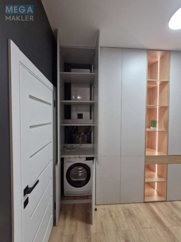 Оренда 2 кімнатної квартири, <a class="location-link" href="/kiev/" title="Недвижимость Київ">Київ</a>, <a class="location-link" href="/kiev/pecherskij/" title="Недвижимость Печерський район">Печерський р-н</a>, Євгена Коновальця вул., 44А (изображение 11)
