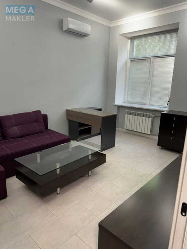 Оренда комерційної нерухомості, 50&nbsp;кв.м, под офис, <a class="location-link" href="/kiev/" title="Недвижимость Київ">Київ</a>, <a class="location-link" href="/kiev/shevchenkovskij/" title="Недвижимость Шевченківський район">Шевченківський р-н</a>, Гетьмана Павла Скоропадського вул., 25 (изображение 7)