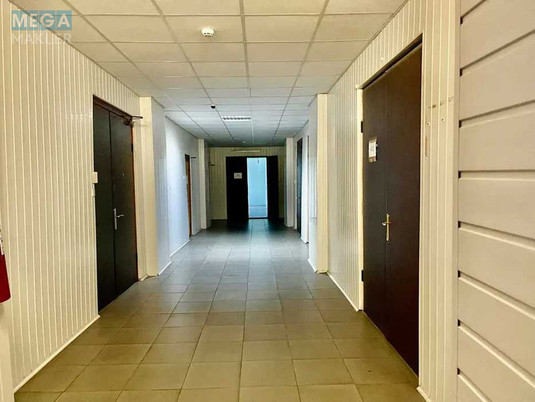 Продаж комерційної нерухомості, 1&nbsp;074&nbsp;кв.м, под офис, <a class="location-link" href="/kiev/" title="Недвижимость Київ">Київ</a>, <a class="location-link" href="/kiev/pecherskij/" title="Недвижимость Печерський район">Печерський р-н</a>, Євгена Коновальця вул., 31 (изображение 7)