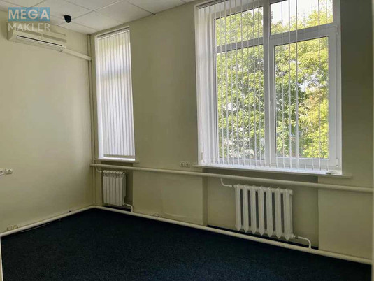 Продаж комерційної нерухомості, 1&nbsp;074&nbsp;кв.м, под офис, <a class="location-link" href="/kiev/" title="Недвижимость Київ">Київ</a>, <a class="location-link" href="/kiev/pecherskij/" title="Недвижимость Печерський район">Печерський р-н</a>, Євгена Коновальця вул., 31 (изображение 11)