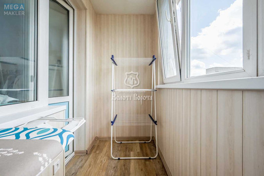 Продаж 3 кімнатної квартири (110/39/14,2), 7 пов. 8 пов. будинку, <a class="location-link" href="/kiev/" title="Недвижимость Київ">Київ</a>, <a class="location-link" href="/kiev/podolskij/" title="Недвижимость Подільський район">Подільський р-н</a>, Межигірська вул., 43 (изображение 5)
