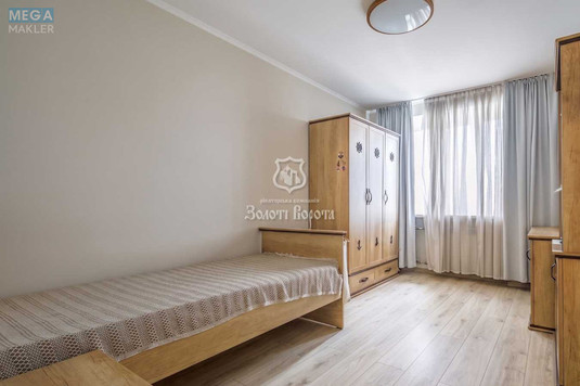 Продаж 3 кімнатної квартири (110/39/14,2), 7 пов. 8 пов. будинку, <a class="location-link" href="/kiev/" title="Недвижимость Київ">Київ</a>, <a class="location-link" href="/kiev/podolskij/" title="Недвижимость Подільський район">Подільський р-н</a>, Межигірська вул., 43 (изображение 8)