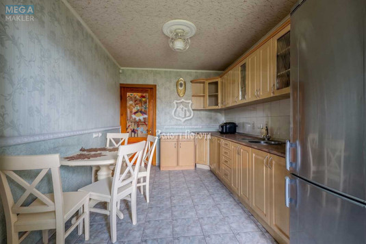 Продаж 3 кімнатної квартири (110/39/14,2), 7 пов. 8 пов. будинку, <a class="location-link" href="/kiev/" title="Недвижимость Київ">Київ</a>, <a class="location-link" href="/kiev/podolskij/" title="Недвижимость Подільський район">Подільський р-н</a>, Межигірська вул., 43 (изображение 16)