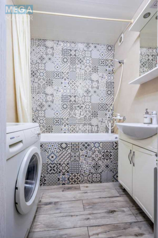 Продаж 3 кімнатної квартири (110/39/14,2), 7 пов. 8 пов. будинку, <a class="location-link" href="/kiev/" title="Недвижимость Київ">Київ</a>, <a class="location-link" href="/kiev/podolskij/" title="Недвижимость Подільський район">Подільський р-н</a>, Межигірська вул., 43 (изображение 17)