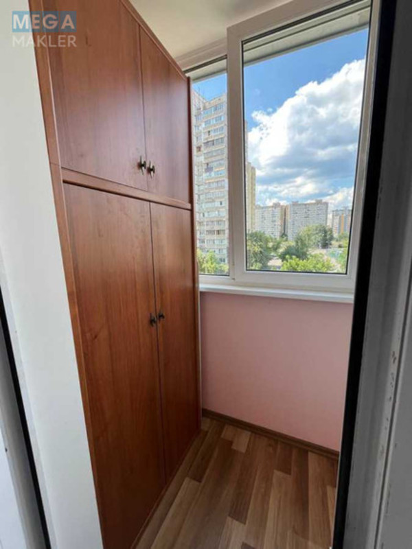 Оренда 3 кімнатної квартири, <a class="location-link" href="/kiev/" title="Недвижимость Київ">Київ</a>, <a class="location-link" href="/kiev/desnyanskij/" title="Недвижимость Деснянський район">Деснянський р-н</a>, Костянтина Данькевича вул., 17 (изображение 14)