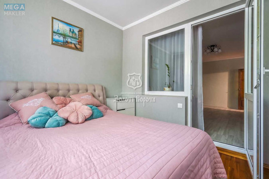 Продаж 2 кімнатної квартири (64,7/38,6/6,5), 1 пов. 16 пов. будинку, <a class="location-link" href="/kiev/" title="Недвижимость Київ">Київ</a>, <a class="location-link" href="/kiev/solomenskij/" title="Недвижимость Солом'янський район">Солом'янський р-н</a>, Героїв Севастополя вул., 15 (изображение 4)