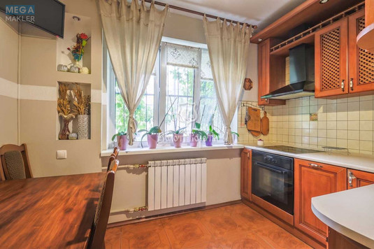 Продаж 2 кімнатної квартири (64,7/38,6/6,5), 1 пов. 16 пов. будинку, <a class="location-link" href="/kiev/" title="Недвижимость Київ">Київ</a>, <a class="location-link" href="/kiev/solomenskij/" title="Недвижимость Солом'янський район">Солом'янський р-н</a>, Героїв Севастополя вул., 15 (изображение 9)