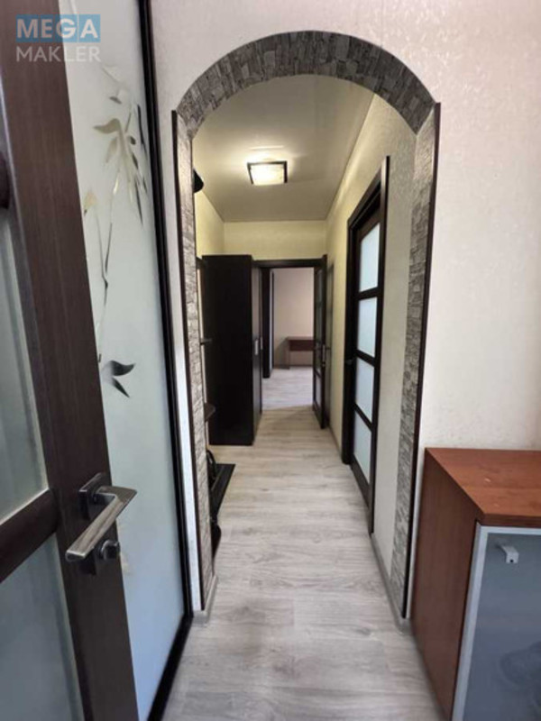 Продаж 2 кімнатної квартири (51/31/8), 2 пов. 10 пов. будинку, <a class="location-link" href="/kiev/" title="Недвижимость Київ">Київ</a>, <a class="location-link" href="/kiev/goloseevskij/" title="Недвижимость Голосіївський район">Голосіївський р-н</a>, Михайла Ломоносова вул., 8 (изображение 6)
