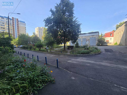 Продаж 2 кімнатної квартири (51/31/8), 2 пов. 10 пов. будинку, <a class="location-link" href="/kiev/" title="Недвижимость Київ">Київ</a>, <a class="location-link" href="/kiev/goloseevskij/" title="Недвижимость Голосіївський район">Голосіївський р-н</a>, Михайла Ломоносова вул., 8 (изображение 19)