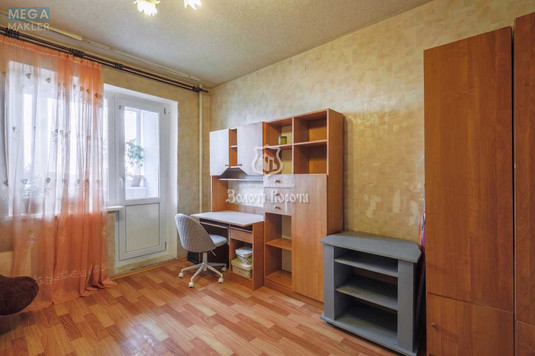 Продаж 3 кімнатної квартири (69/41/9), 6 пов. 10 пов. будинку, <a class="location-link" href="/chabany/" title="Недвижимость Чабані">Чабани</a>, Юності, 1 (изображение 2)