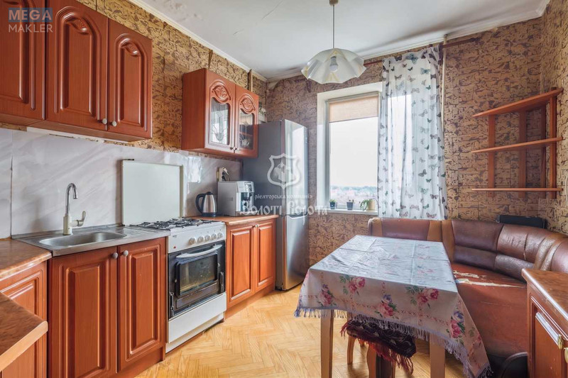 Продаж 3 кімнатної квартири (69/41/9), 6 пов. 10 пов. будинку, <a class="location-link" href="/chabany/" title="Недвижимость Чабані">Чабани</a>, Юності, 1 (изображение 7)