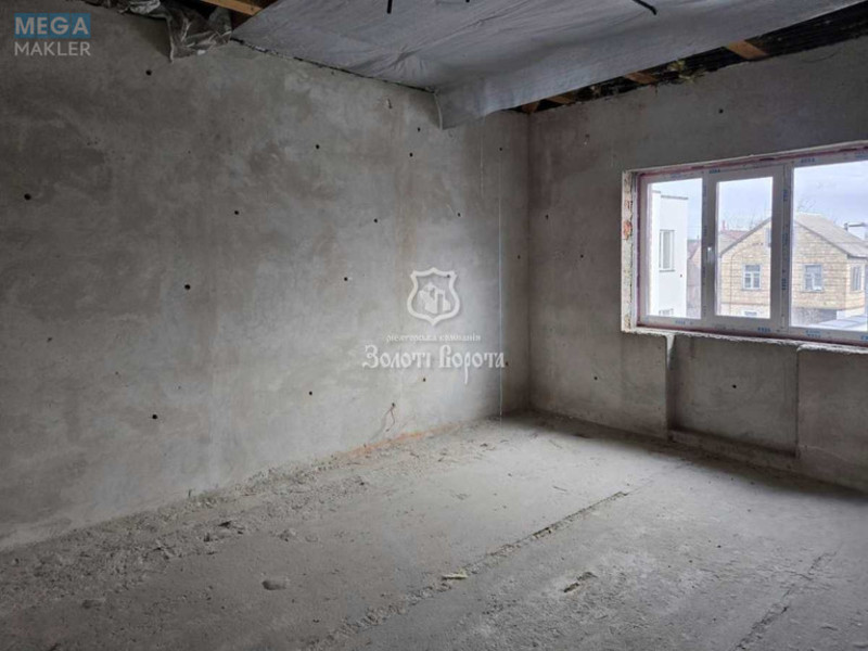 Продаж дома, 2&nbsp;поверху, 269&nbsp;кв.м, 6&nbsp;кімнат, ділянка 4&nbsp;сотки, <a class="location-link" href="/kiev/" title="Недвижимость Київ">Київ</a>, <a class="location-link" href="/kiev/dneprovskij/" title="Недвижимость Дніпровський район">Дніпровський р-н</a>, 16-а Садова вул., 4 (изображение 8)
