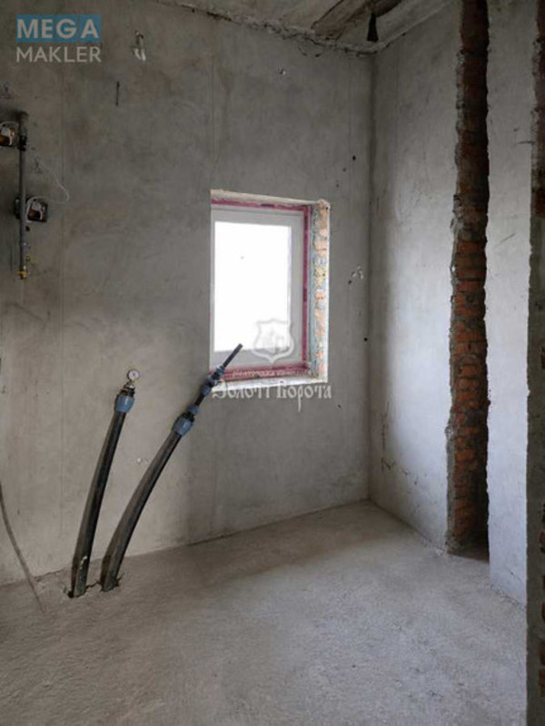 Продаж дома, 2&nbsp;поверху, 269&nbsp;кв.м, 6&nbsp;кімнат, ділянка 4&nbsp;сотки, <a class="location-link" href="/kiev/" title="Недвижимость Київ">Київ</a>, <a class="location-link" href="/kiev/dneprovskij/" title="Недвижимость Дніпровський район">Дніпровський р-н</a>, 16-а Садова вул., 4 (изображение 11)