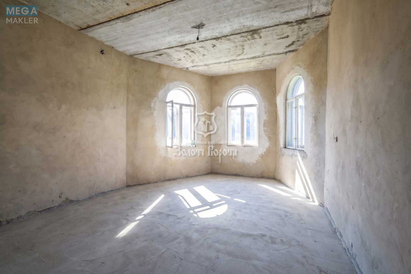 Продаж дома, 3&nbsp;поверху, 300&nbsp;кв.м, 5&nbsp;кімнат, ділянка 13&nbsp;соток, <a class="location-link" href="/hotov/" title="Недвижимость Хотів">Хотів</a>, Пироговська вул., 79 (изображение 6)