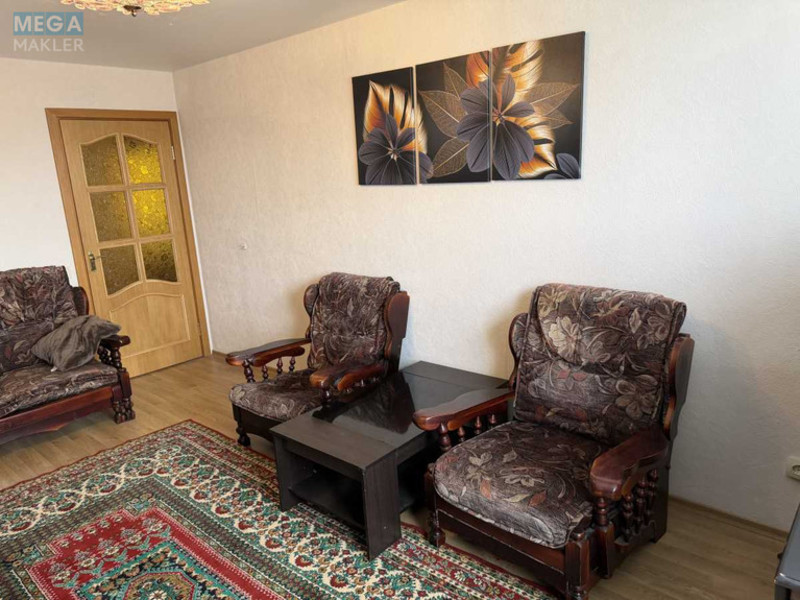Оренда 3 кімнатної квартири, <a class="location-link" href="/kiev/" title="Недвижимость Київ">Київ</a>, <a class="location-link" href="/kiev/obolonskij/" title="Недвижимость Оболонський район">Оболонський р-н</a>, Маршала Тимошенко ул., 13 (изображение 10)