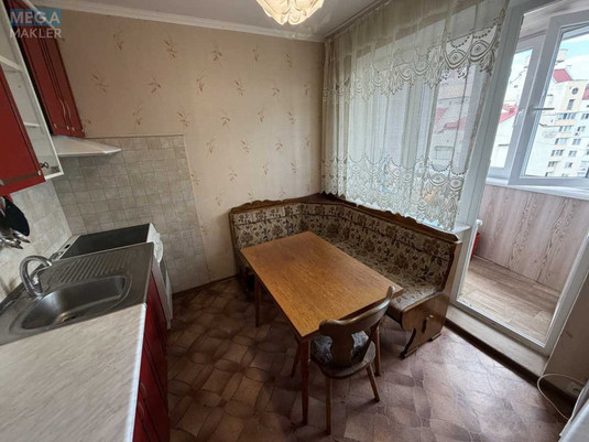 Оренда 3 кімнатної квартири, <a class="location-link" href="/kiev/" title="Недвижимость Київ">Київ</a>, <a class="location-link" href="/kiev/obolonskij/" title="Недвижимость Оболонський район">Оболонський р-н</a>, Маршала Тимошенко ул., 13 (изображение 15)