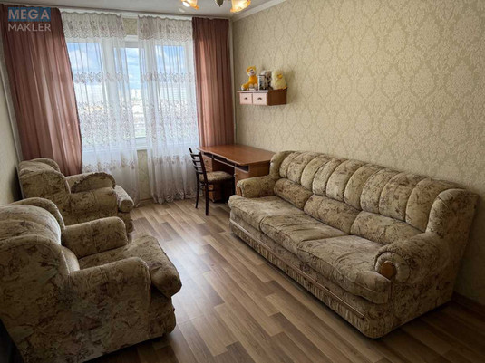 Оренда 3 кімнатної квартири, <a class="location-link" href="/kiev/" title="Недвижимость Київ">Київ</a>, <a class="location-link" href="/kiev/obolonskij/" title="Недвижимость Оболонський район">Оболонський р-н</a>, Маршала Тимошенко ул., 13 (изображение 18)
