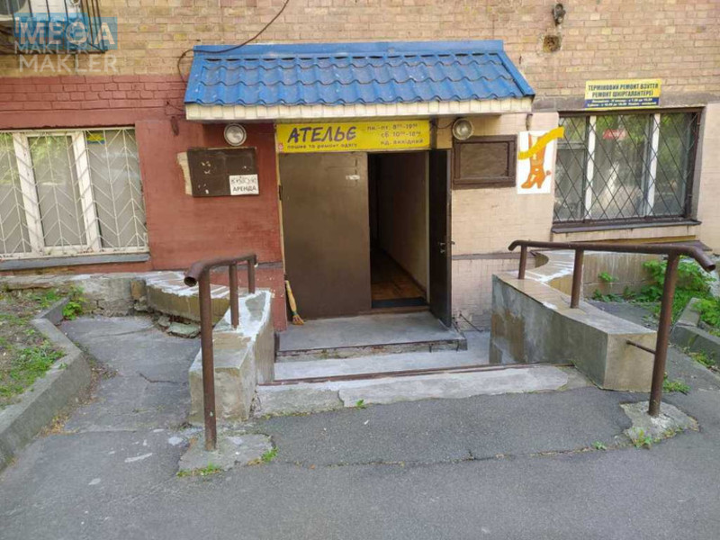 Продаж комерційної нерухомості, 152&nbsp;кв.м, под магазин, <a class="location-link" href="/kiev/" title="Недвижимость Київ">Київ</a>, <a class="location-link" href="/kiev/shevchenkovskij/" title="Недвижимость Шевченківський район">Шевченківський р-н</a>, Златоустовская ул., 51 (изображение 24)