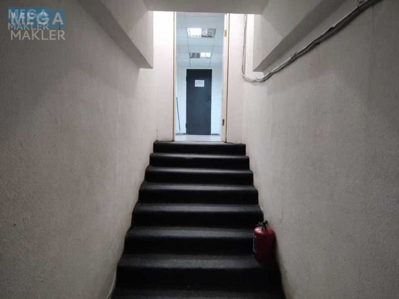 Продаж комерційної нерухомості, 152&nbsp;кв.м, под магазин, <a class="location-link" href="/kiev/" title="Недвижимость Київ">Київ</a>, <a class="location-link" href="/kiev/shevchenkovskij/" title="Недвижимость Шевченківський район">Шевченківський р-н</a>, Златоустовская ул., 51 (изображение 46)