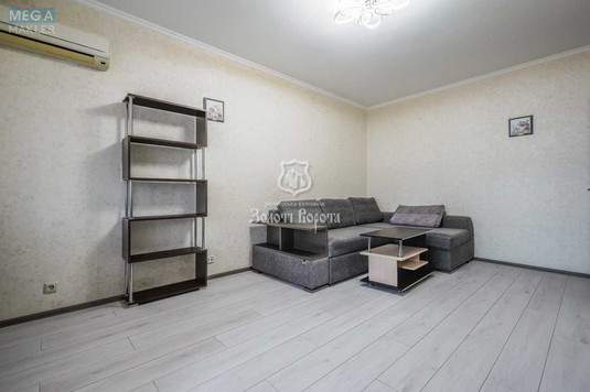 Продаж 1 кімнатної квартири (45/20/12), 3 пов. 18 пов. будинку, <a class="location-link" href="/kiev/" title="Недвижимость Київ">Київ</a>, <a class="location-link" href="/kiev/darnickij/" title="Недвижимость Дарницький район">Дарницький р-н</a>, Ревуцького вул., 42а (изображение 3)