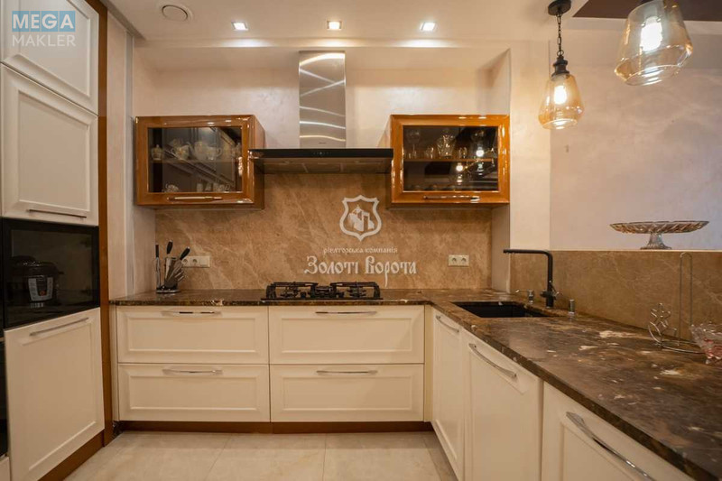 Продаж дома, 3&nbsp;поверху, 200&nbsp;кв.м, 6&nbsp;кімнат, ділянка 1&nbsp;сотка, <a class="location-link" href="/kiev/" title="Недвижимость Київ">Київ</a>, <a class="location-link" href="/kiev/obolonskij/" title="Недвижимость Оболонський район">Оболонський р-н</a>, Богатирський проїзд, 14 (изображение 2)