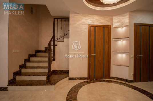 Продаж дома, 3&nbsp;поверху, 200&nbsp;кв.м, 6&nbsp;кімнат, ділянка 1&nbsp;сотка, <a class="location-link" href="/kiev/" title="Недвижимость Київ">Київ</a>, <a class="location-link" href="/kiev/obolonskij/" title="Недвижимость Оболонський район">Оболонський р-н</a>, Богатирський проїзд, 14 (изображение 31)