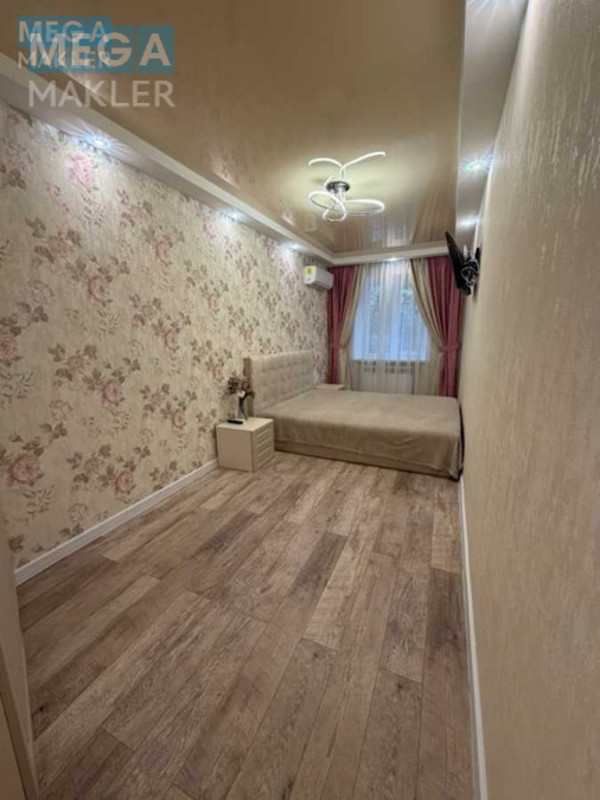 Продаж 3 кімнатної квартири (56/40/7), 1 пов. 5 пов. будинку, <a class="location-link" href="/kiev/" title="Недвижимость Київ">Київ</a>, <a class="location-link" href="/kiev/solomenskij/" title="Недвижимость Солом'янський район">Солом'янський р-н</a>, Братів Зерових вул., 14/18 (изображение 28)