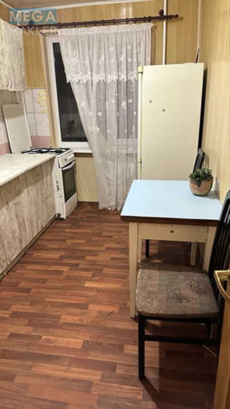 Оренда кімнати (підселення), <a class="location-link" href="/odessa/" title="Недвижимость Одеса">Одеса</a>, <a class="location-link" href="/odessa/malinovskij/" title="Недвижимость Малиновський район">Малиновський р-н</a>, Героев Крут, 49 (изображение 8)
