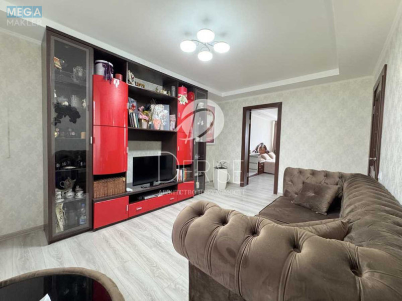 Продаж 2 кімнатної квартири (47/30/8), 5 пов. 5 пов. будинку, <a class="location-link" href="/kiev/" title="Недвижимость Київ">Київ</a>, <a class="location-link" href="/kiev/podolskij/" title="Недвижимость Подільський район">Подільський р-н</a>, Краснопольская ул., 12а (изображение 3)