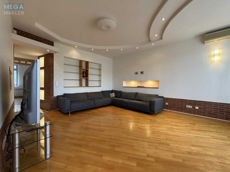 Продаж 3 кімнатної квартири (75/40/20), 5 пов. 5 пов. будинку, <a class="location-link" href="/kiev/" title="Недвижимость Київ">Київ</a>, <a class="location-link" href="/kiev/pecherskij/" title="Недвижимость Печерський район">Печерський р-н</a>, Ивана Мазепы ул., 4 (изображение 10)