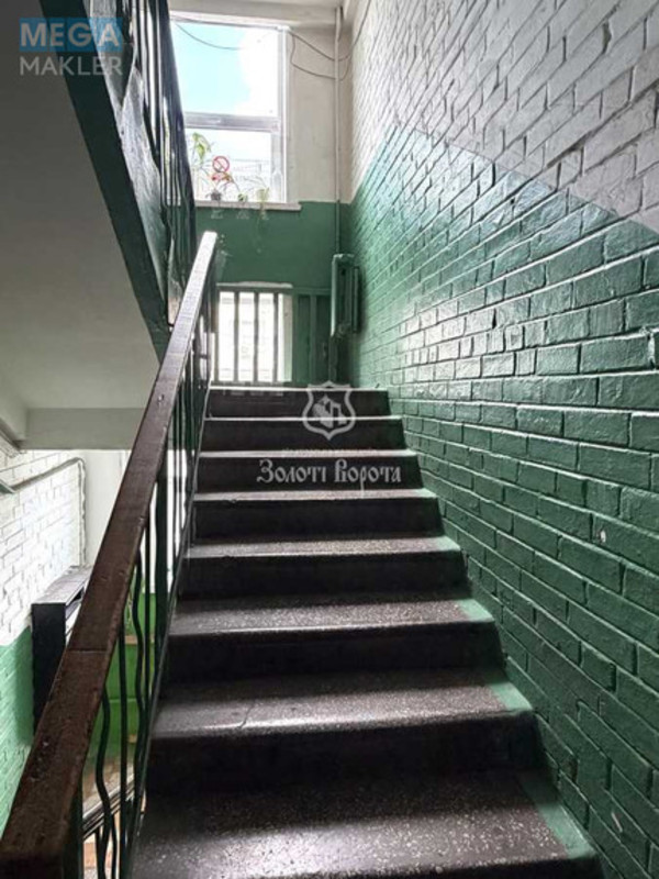 Продаж 2 кімнатної квартири (43,8/27/6,1), 2 пов. 5 пов. будинку, <a class="location-link" href="/kiev/" title="Недвижимость Київ">Київ</a>, <a class="location-link" href="/kiev/dneprovskij/" title="Недвижимость Дніпровський район">Дніпровський р-н</a>, Соборності просп., 8/2 (изображение 3)