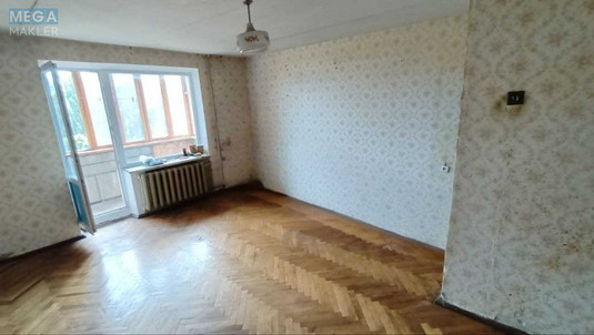 Продаж 1 кімнатної квартири (40/19/8), 7 пов. 9 пов. будинку, <a class="location-link" href="/kiev/" title="Недвижимость Київ">Київ</a>, <a class="location-link" href="/kiev/svyatoshinskij/" title="Недвижимость Святошинський район">Святошинський р-н</a>, Академика Доброхотова ул., 11 (изображение 3)