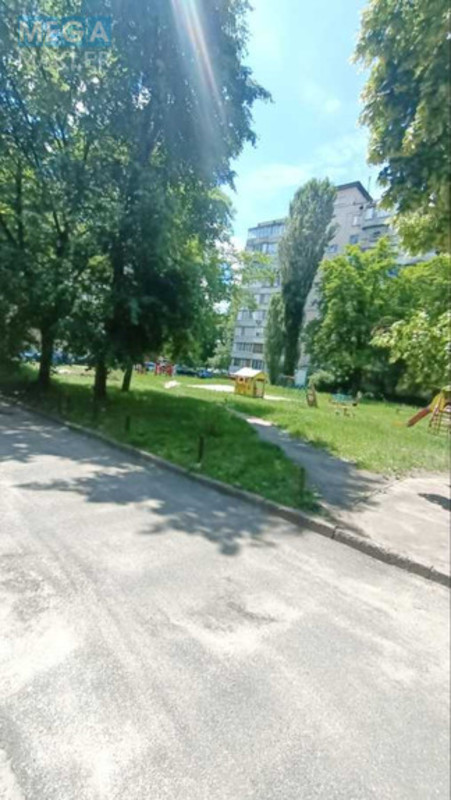 Продаж 1 кімнатної квартири (40/19/8), 7 пов. 9 пов. будинку, <a class="location-link" href="/kiev/" title="Недвижимость Київ">Київ</a>, <a class="location-link" href="/kiev/svyatoshinskij/" title="Недвижимость Святошинський район">Святошинський р-н</a>, Академика Доброхотова ул., 11 (изображение 13)
