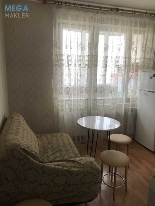Оренда 1 кімнатної квартири, <a class="location-link" href="/kiev/" title="Недвижимость Київ">Київ</a>, <a class="location-link" href="/kiev/obolonskij/" title="Недвижимость Оболонський район">Оболонський р-н</a>, Оболонський просп., 9 (изображение 6)