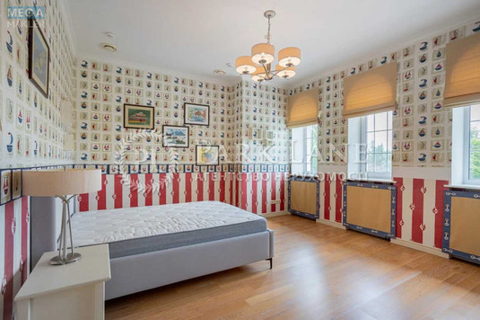 Продаж дома, 2&nbsp;поверху, 882&nbsp;кв.м, 8&nbsp;кімнат, ділянка 100&nbsp;соток, <a class="location-link" href="/kozin-selo-kv/" title="Недвижимость Козин">Козин</a>, старокиївська, 63/3 (изображение 23)