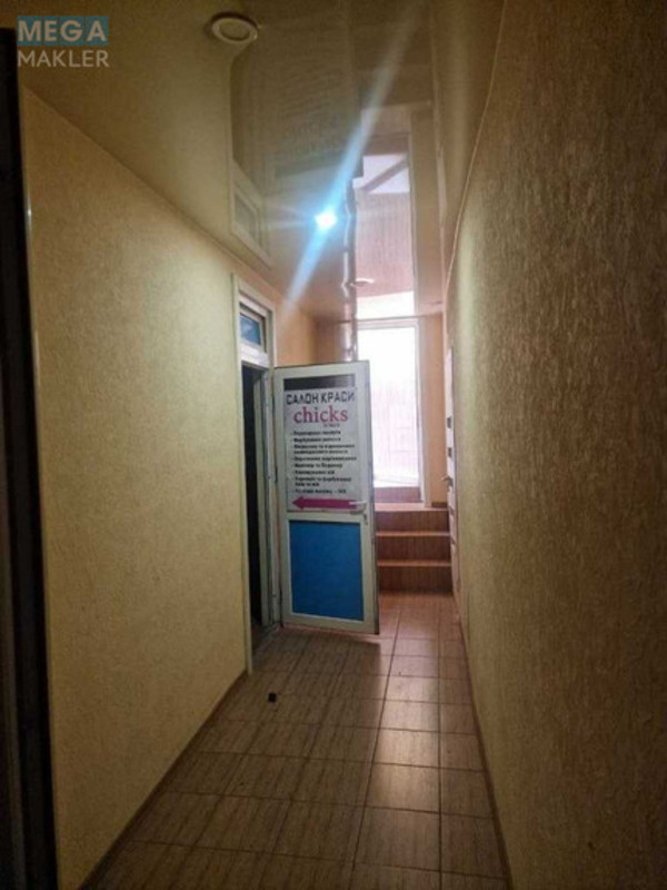 Оренда окремої будівлі/побудови, 330&nbsp;кв.м, <a class="location-link" href="/kiev/" title="Недвижимость Київ">Київ</a>, <a class="location-link" href="/kiev/dneprovskij/" title="Недвижимость Дніпровський район">Дніпровський р-н</a>, Павла Тычины просп., 7 (изображение 6)