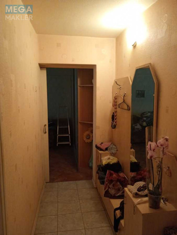 Продаж 2 кімнатної квартири (52/34/8), 16 пов. 16 пов. будинку, <a class="location-link" href="/kiev/" title="Недвижимость Київ">Київ</a>, <a class="location-link" href="/kiev/goloseevskij/" title="Недвижимость Голосіївський район">Голосіївський р-н</a>, Большая Васильковская ул., 124 (изображение 2)