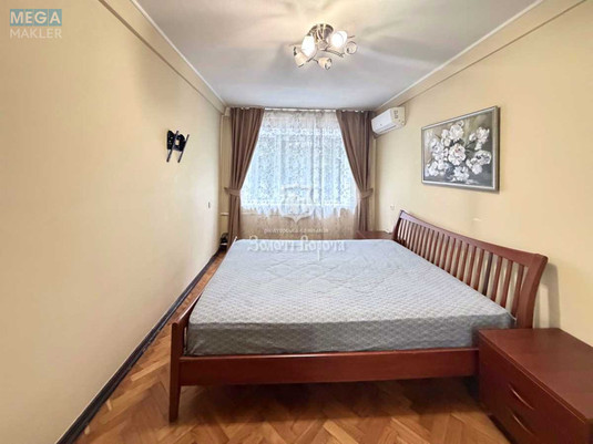 Продаж 3 кімнатної квартири (63,2/45,3/6,3), 3 пов. 9 пов. будинку, <a class="location-link" href="/kiev/" title="Недвижимость Київ">Київ</a>, <a class="location-link" href="/kiev/pecherskij/" title="Недвижимость Печерський район">Печерський р-н</a>, Лесі Українки бульв., 14 (изображение 12)
