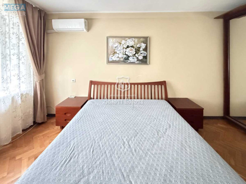 Продаж 3 кімнатної квартири (63,2/45,3/6,3), 3 пов. 9 пов. будинку, <a class="location-link" href="/kiev/" title="Недвижимость Київ">Київ</a>, <a class="location-link" href="/kiev/pecherskij/" title="Недвижимость Печерський район">Печерський р-н</a>, Лесі Українки бульв., 14 (изображение 13)