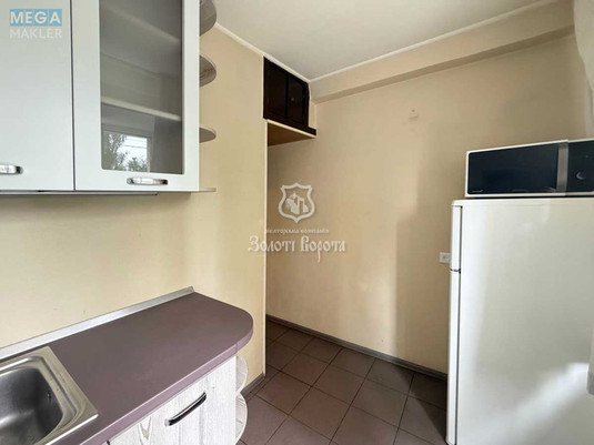 Продаж 3 кімнатної квартири (63,2/45,3/6,3), 3 пов. 9 пов. будинку, <a class="location-link" href="/kiev/" title="Недвижимость Київ">Київ</a>, <a class="location-link" href="/kiev/pecherskij/" title="Недвижимость Печерський район">Печерський р-н</a>, Лесі Українки бульв., 14 (изображение 18)