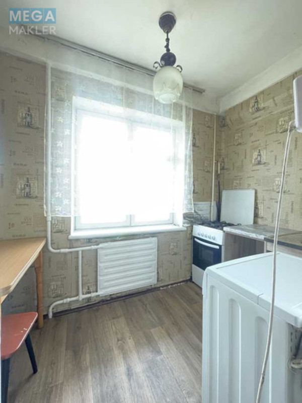 Продаж 1 кімнатної квартири (23/10,4/4,7), 5 пов. 9 пов. будинку, <a class="location-link" href="/kiev/" title="Недвижимость Київ">Київ</a>, <a class="location-link" href="/kiev/obolonskij/" title="Недвижимость Оболонський район">Оболонський р-н</a>, Богатирська вул., 10 (изображение 7)