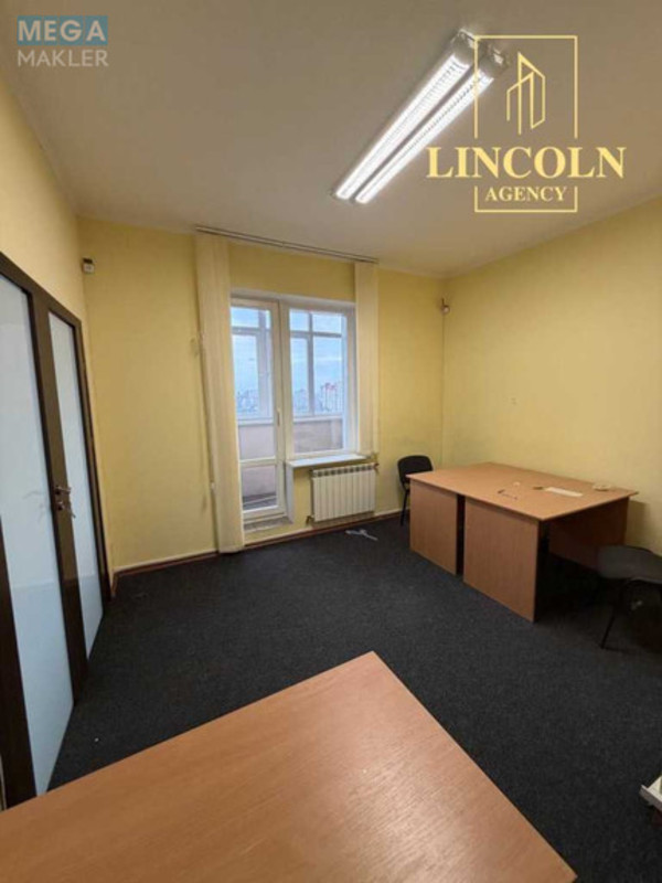 Продаж 5 кімнатної квартири (225/?/20), 17 пов. 18 пов. будинку, <a class="location-link" href="/kiev/" title="Недвижимость Київ">Київ</a>, <a class="location-link" href="/kiev/solomenskij/" title="Недвижимость Солом'янський район">Солом'янський р-н</a>, Леваневского ул., 6 (изображение 7)