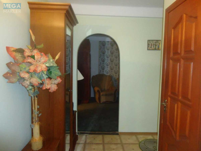 Оренда 2 кімнатної квартири, <a class="location-link" href="/kiev/" title="Недвижимость Київ">Київ</a>, <a class="location-link" href="/kiev/svyatoshinskij/" title="Недвижимость Святошинський район">Святошинський р-н</a>, Литвиненко-Вольгемут ул., 2А (изображение 3)