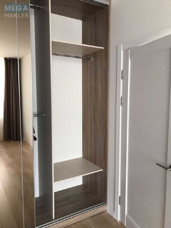 Оренда 1 кімнатної квартири, <a class="location-link" href="/kiev/" title="Недвижимость Київ">Київ</a>, <a class="location-link" href="/kiev/goloseevskij/" title="Недвижимость Голосіївський район">Голосіївський р-н</a>, Михайла Ломоносова вул., 46/1 (изображение 8)
